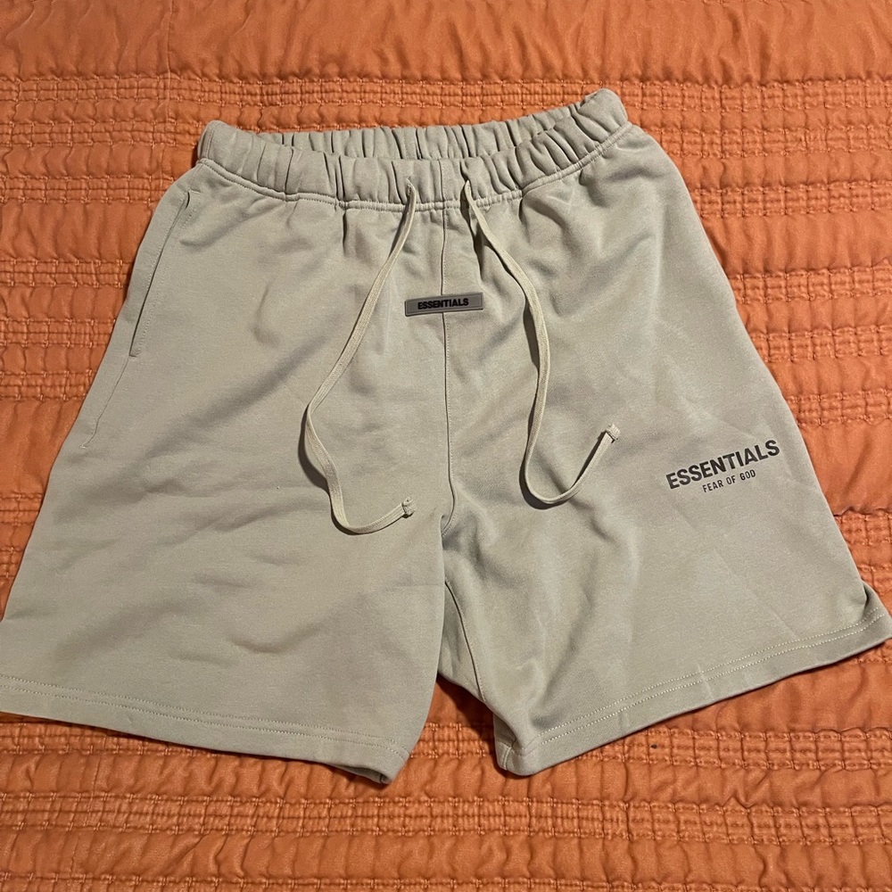 Essentials Gear of God cotton shorts XL